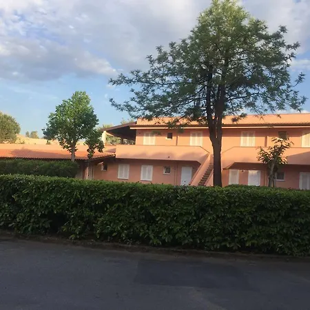 Aparthotel Portorosa Live Yachting Club